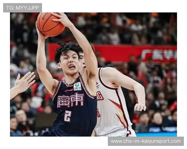 空接+暴扣!男篮锋线大侧翼打服杜锋,力保广东队“躺”进总决赛 空接+暴扣!男篮锋线大侧翼打服杜锋,力保广东队“躺”进总决赛