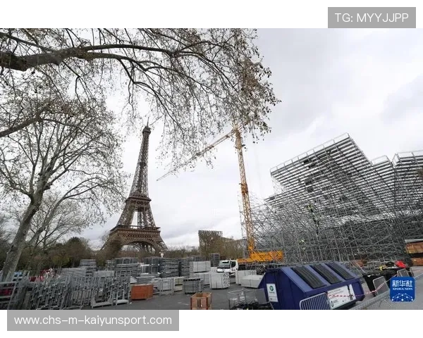 街头开放空间成为巴黎开幕式新宠，法国巴黎街头视频